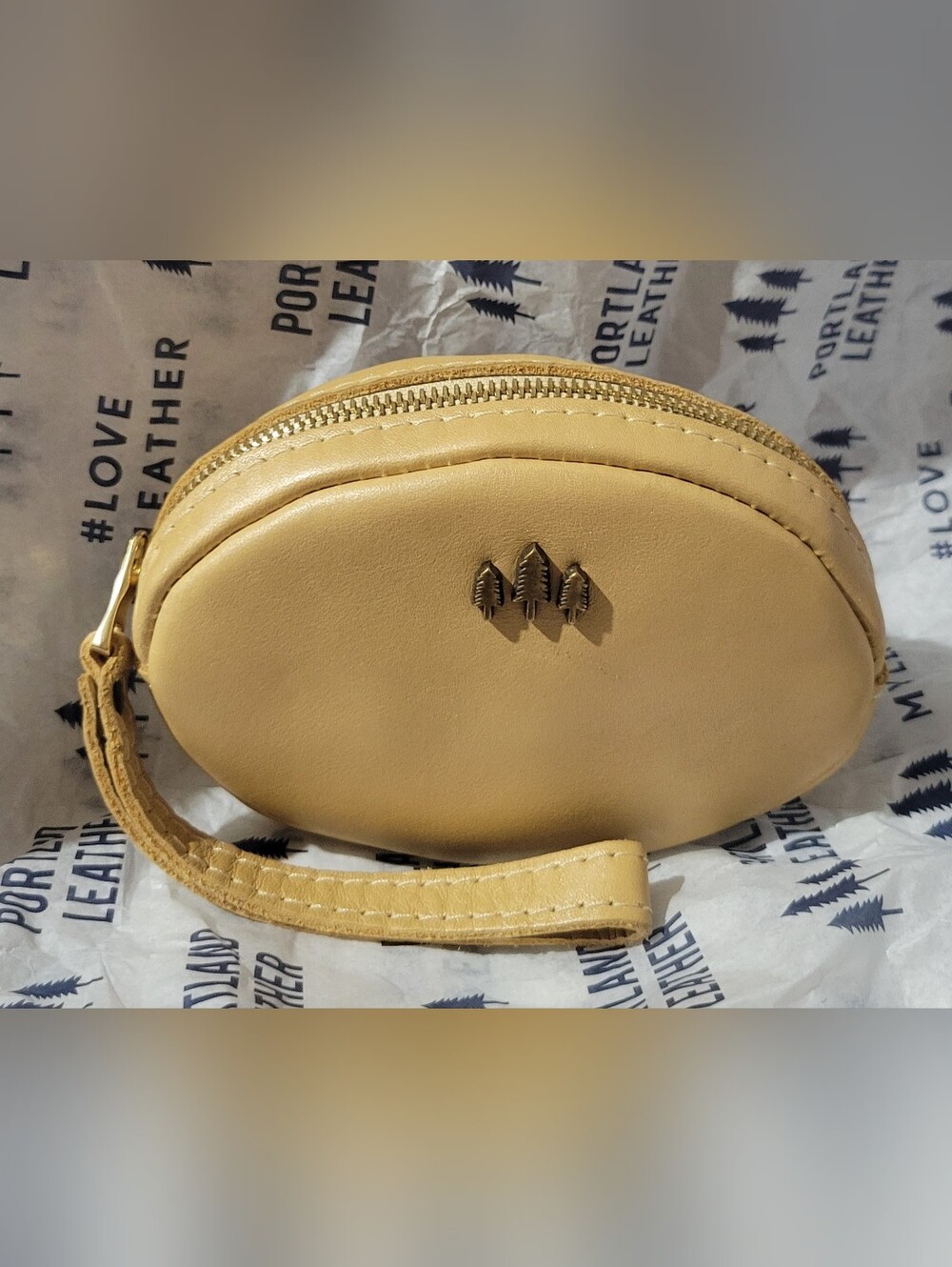 Portland Leather Goods Champagne Smooth Leather Small Roswell Wristlet/Pouch